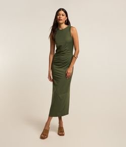 Vestido Longo em Microfibra com Franzido Lateral