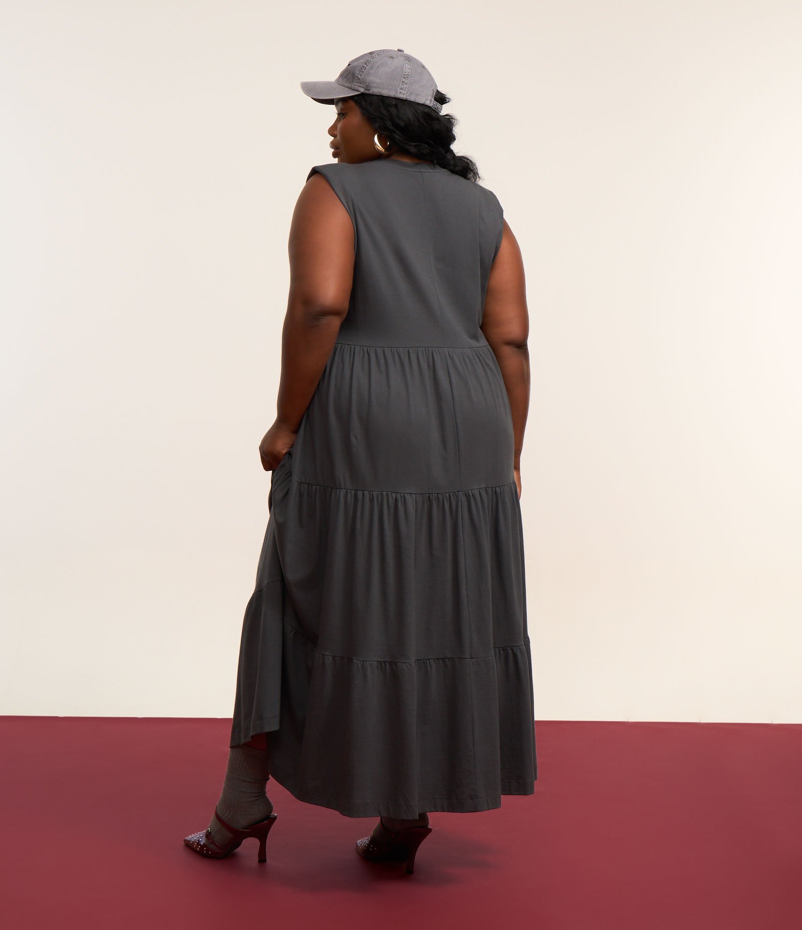 Vestido Midi Muscle Tee em Algodão Curve & Plus Size Cinza Escuro 2