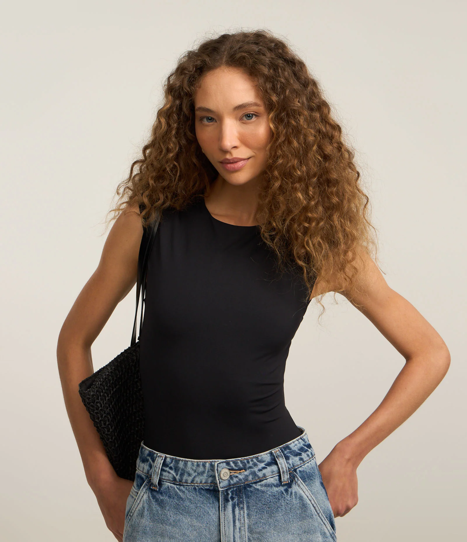 Body em Poliamida com Cava Deslocada Preto 1