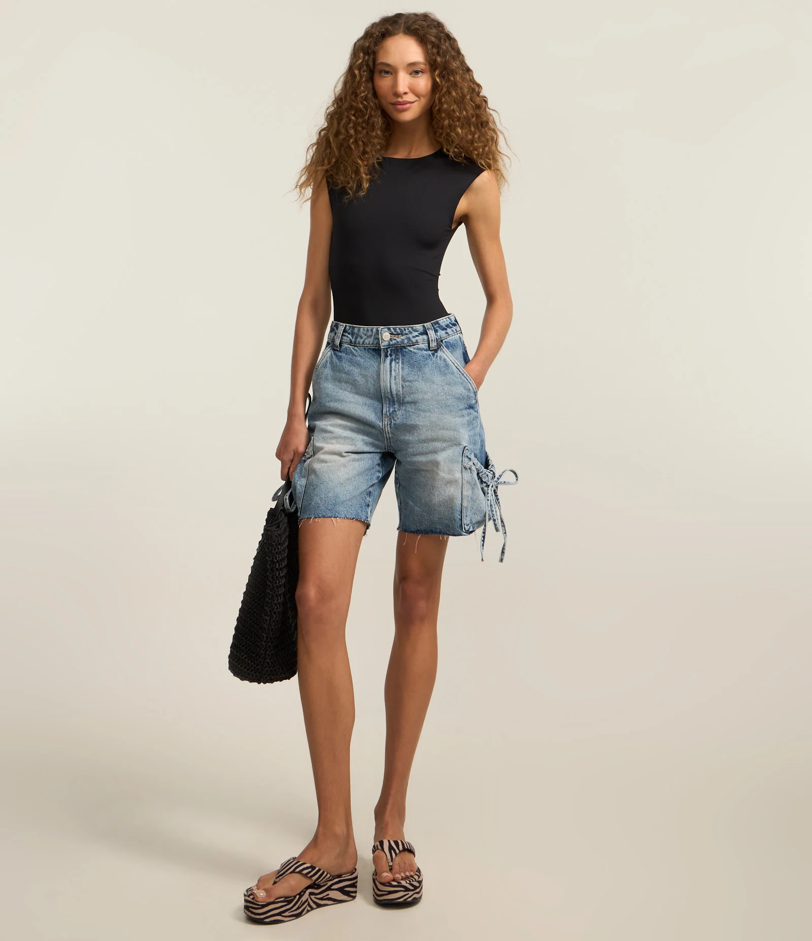 Body em Poliamida com Cava Deslocada Preto 2