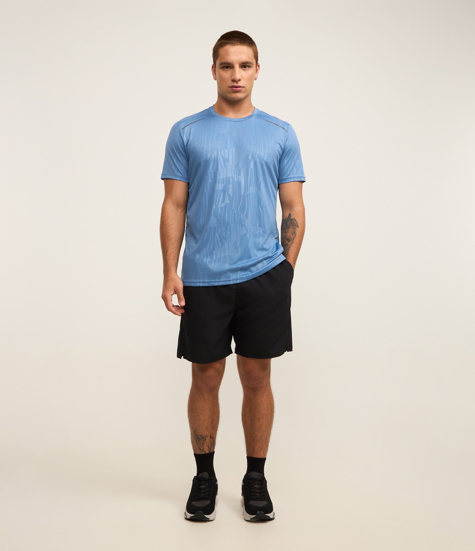 Camiseta Esportiva Tecnologia Dry com Estampa Heat Print 2