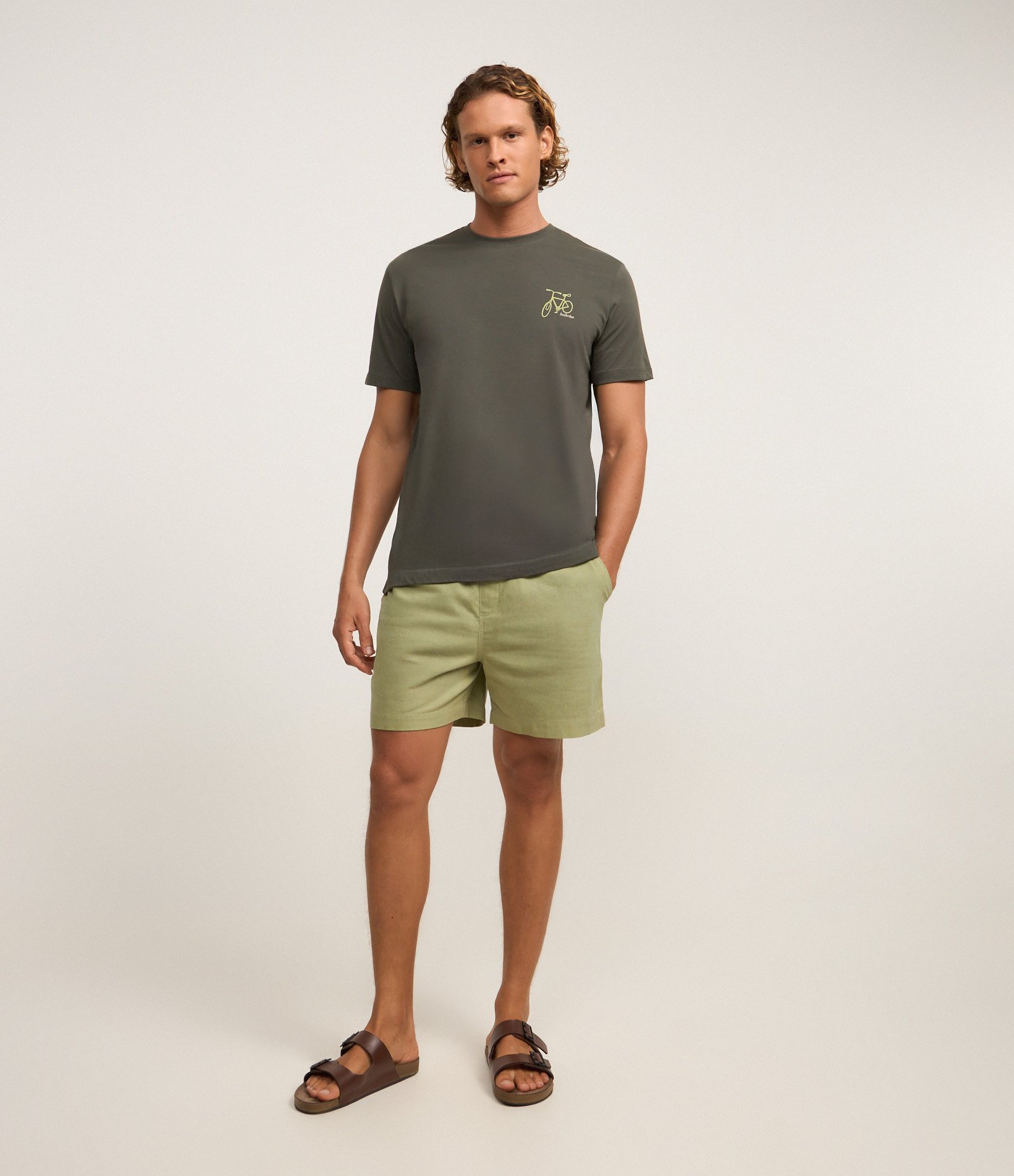 Camiseta Comfort em Algodão com Estampa de Bike Cinza 2