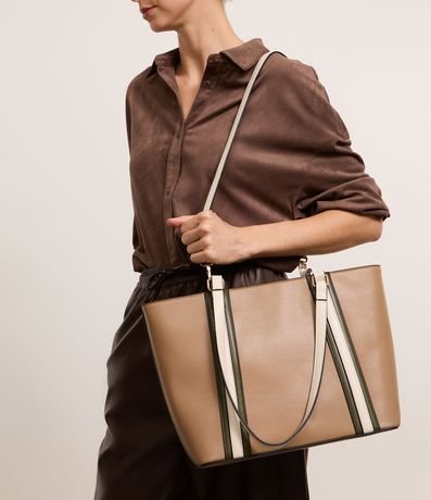 Bolsa Shopper em PU com Alça Fina e Recortes Bolsa Shopper em PU com Alça Fina e Recortes