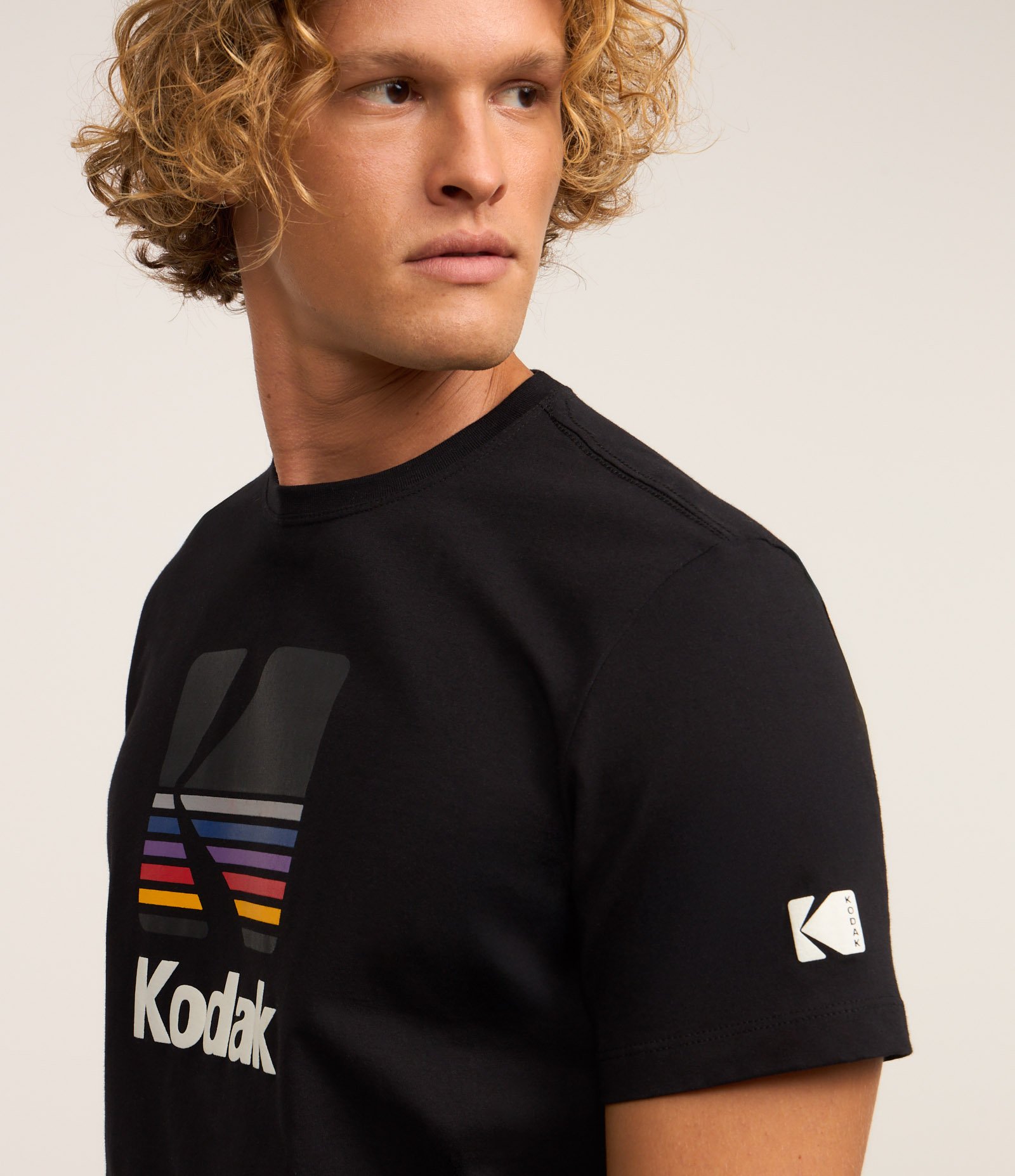 Camiseta Comfort em Algodão com Estampa Kodak Preto 3