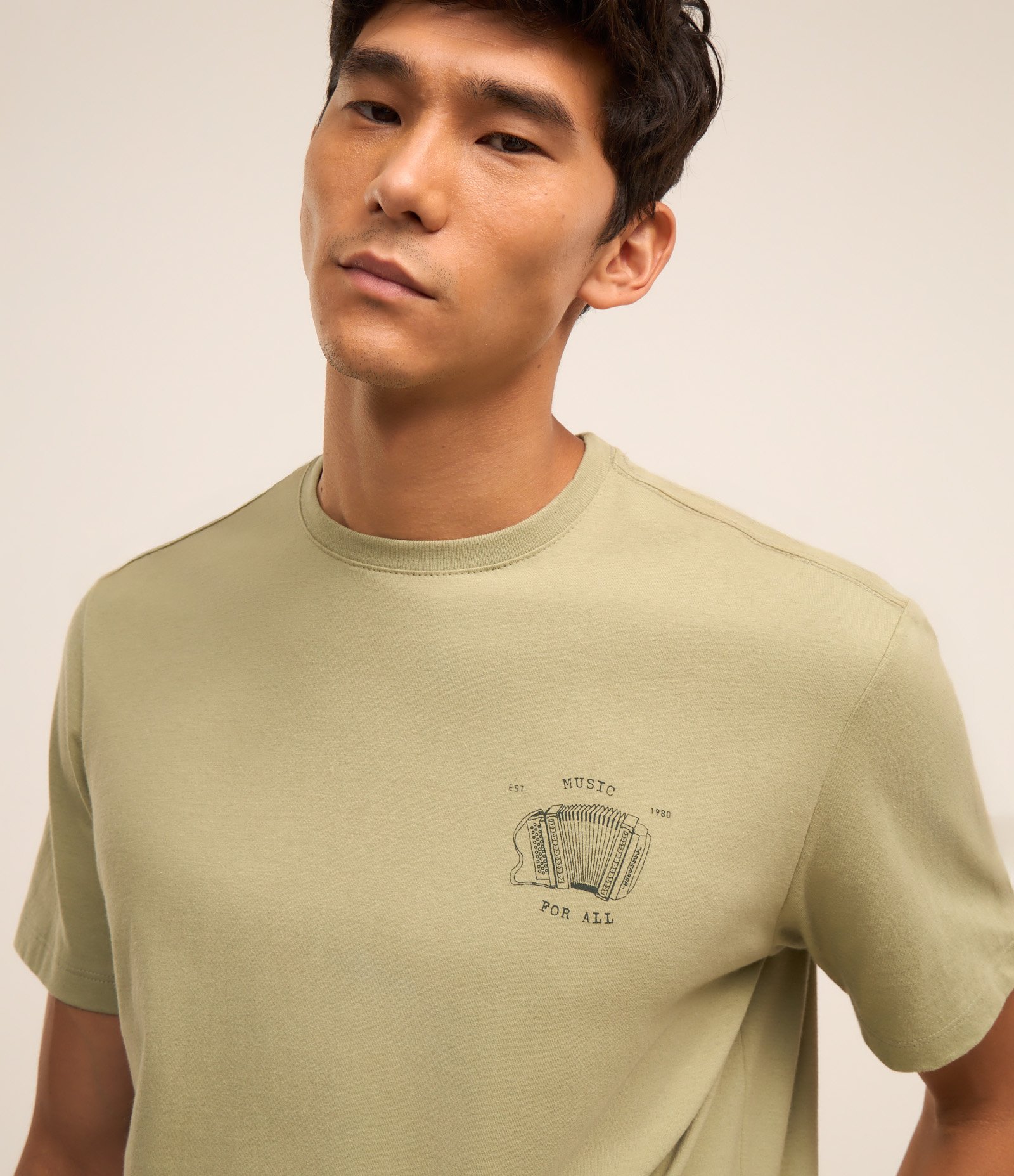 Camiseta em Algodão com Estampa de Sanfona Music for All Verde 4