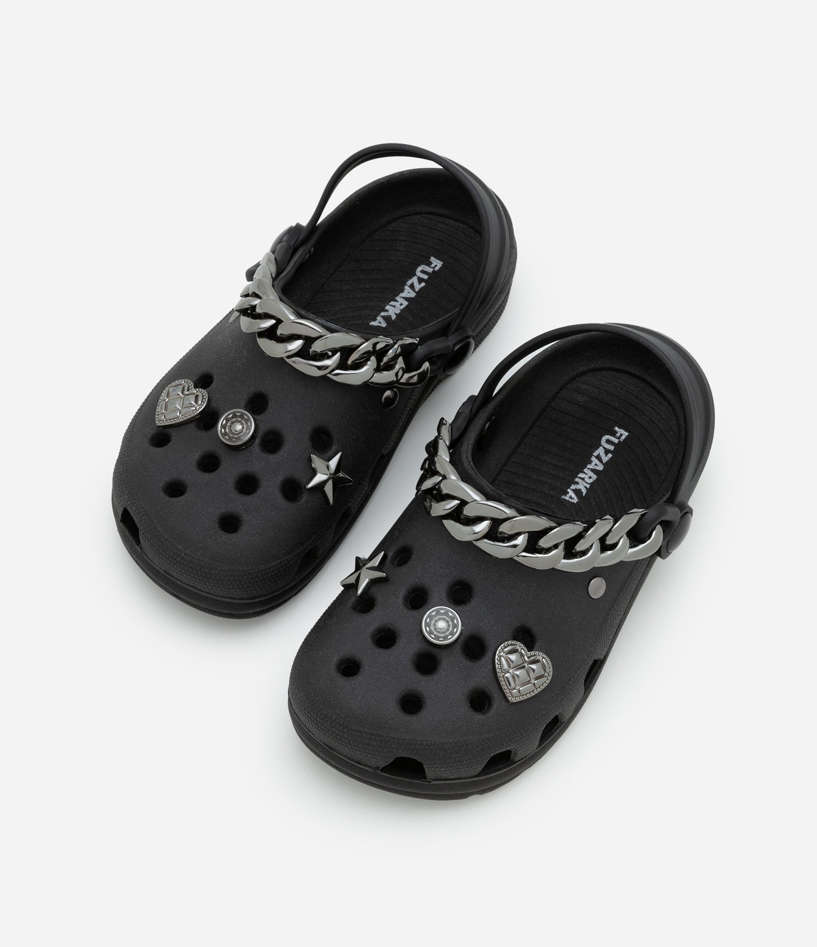 Sandália Babuche Infantil com Corrente e Patchs Aplicados - Tam 28 a 35 Preto 3