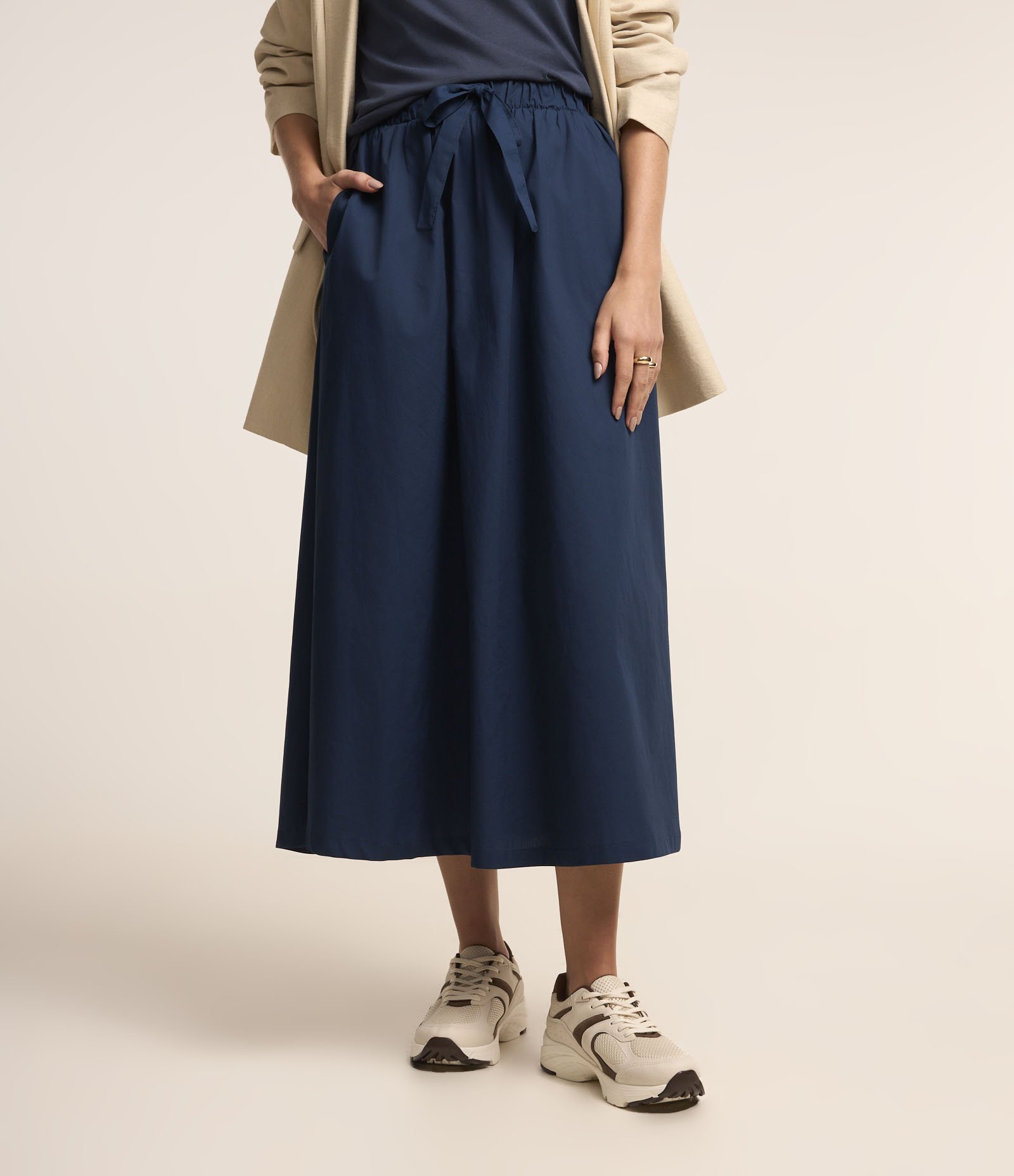 Saia Midi em Tricoline com Amarração de Lacinho Frontal Azul 3