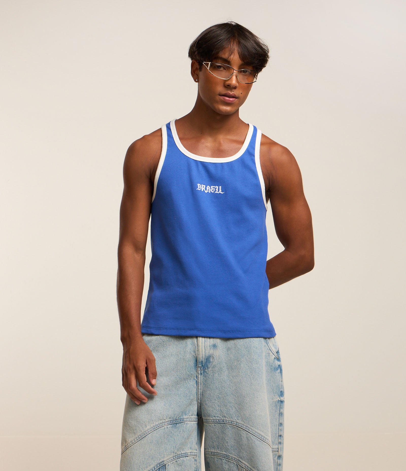 Regata Regular em Algodão com Estampa Bordada Brasil Azul 1