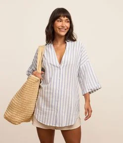 Saída de Praia Camisa em Viscose com Estampa Listrada e Gola V