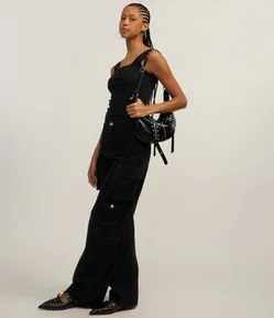 Calça Wide em Jeans com Bolsos Super Cargo