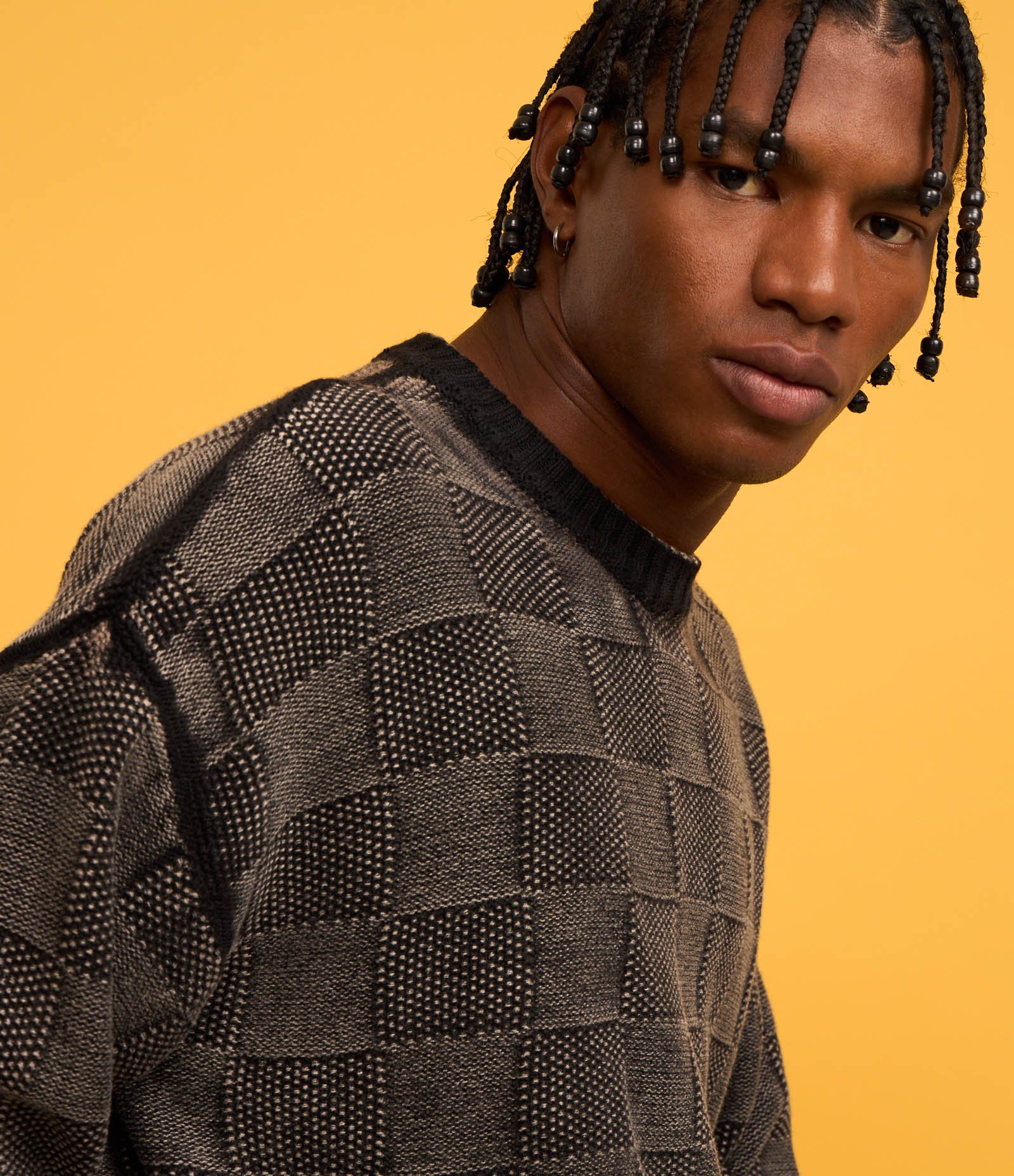 Suéter Boxy em Algodão Estonado em Textura Jacquard e Xadrez Preto 3