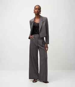 Calça Wide Leg em Alfaiataria com Cós Transpassado