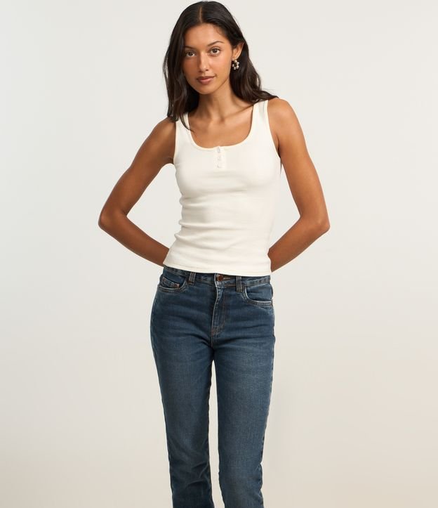 Calça Bootcut em Jeans com Cintura Alta e Fenda na Barra