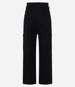 Calça Cargo Cintura Alta em Sarja com Bolso Lateral