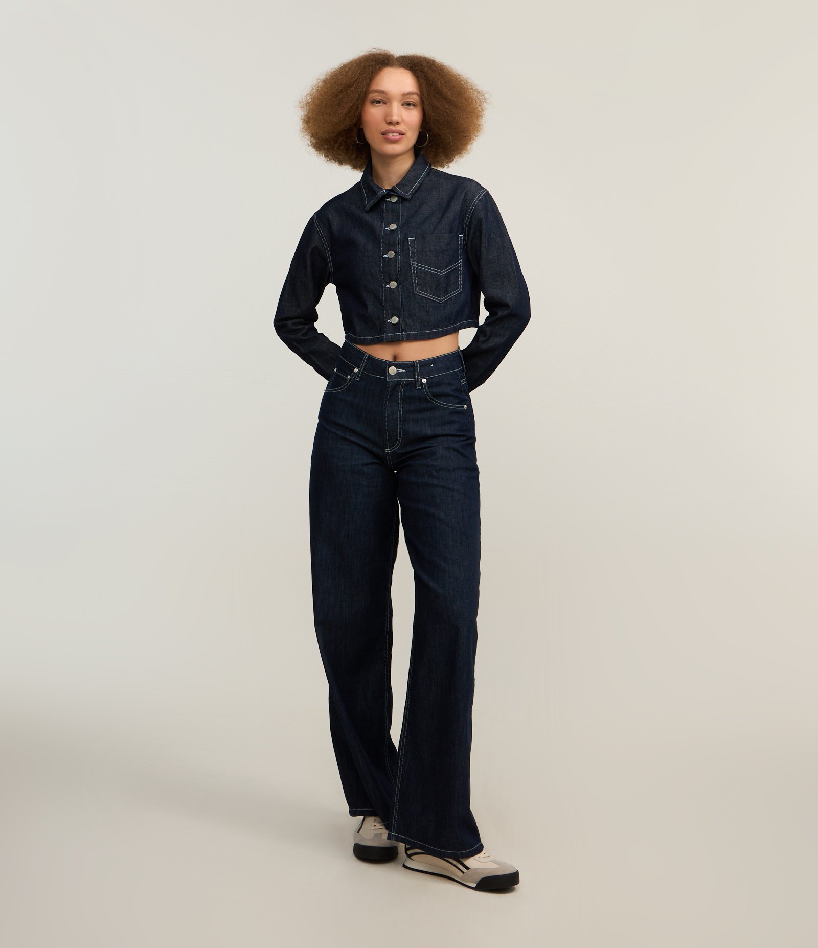 Calça Skater em Jeans com Pespontos Contrastantes Azul 3