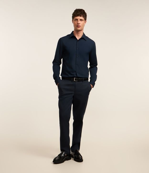 Calça Slim em Alfaiataria com Efeito Acetinado