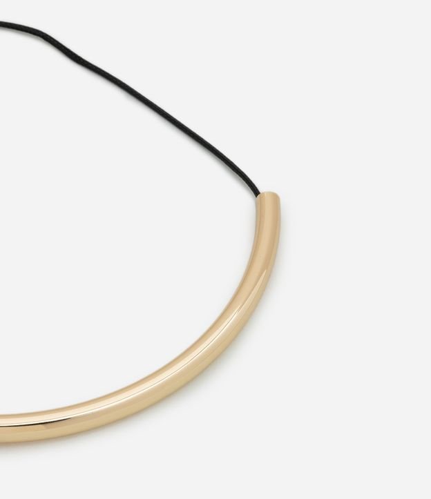 Colar Curto com Metal Bold Tubular
