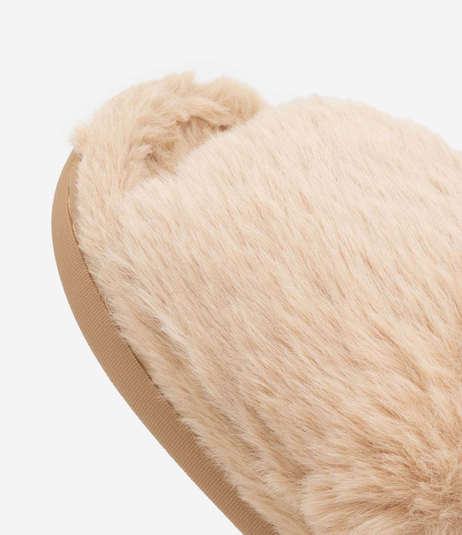 Pantufa Aberta Peludinha com Elástico no Calcanhar Bege 4