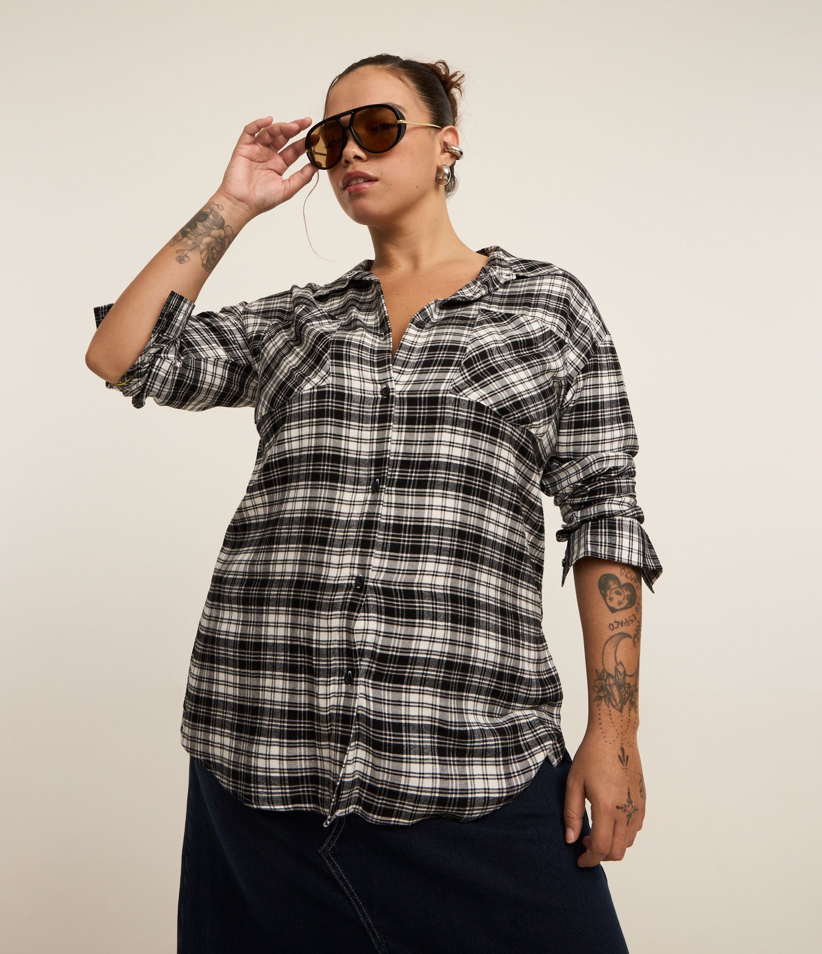 Camisa Flanela Xadrez Curve & Plus Size Preto/Branco 1