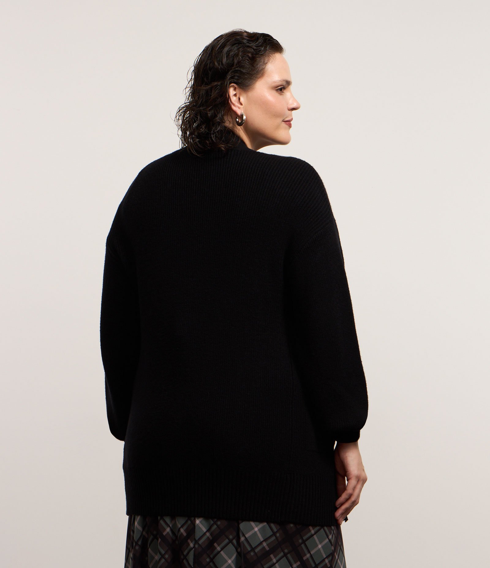 Cardigan em Tricô com Manga Bufante Curve & Plus Size 3