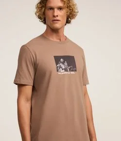 Camiseta Comfort em Algodão com Estampa Gilberto Gil