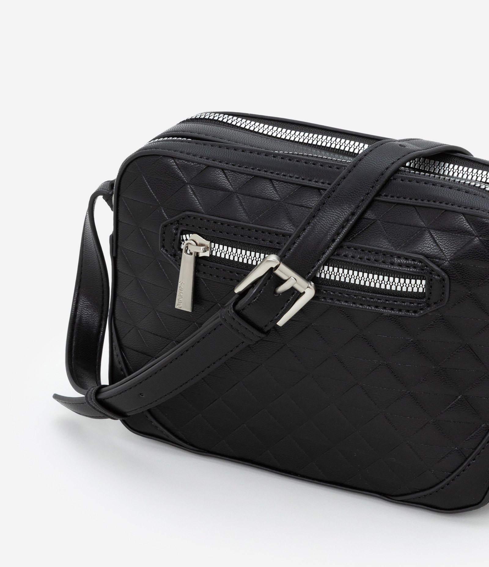 Bolsa Transversal Pequena com Textura Preto 4