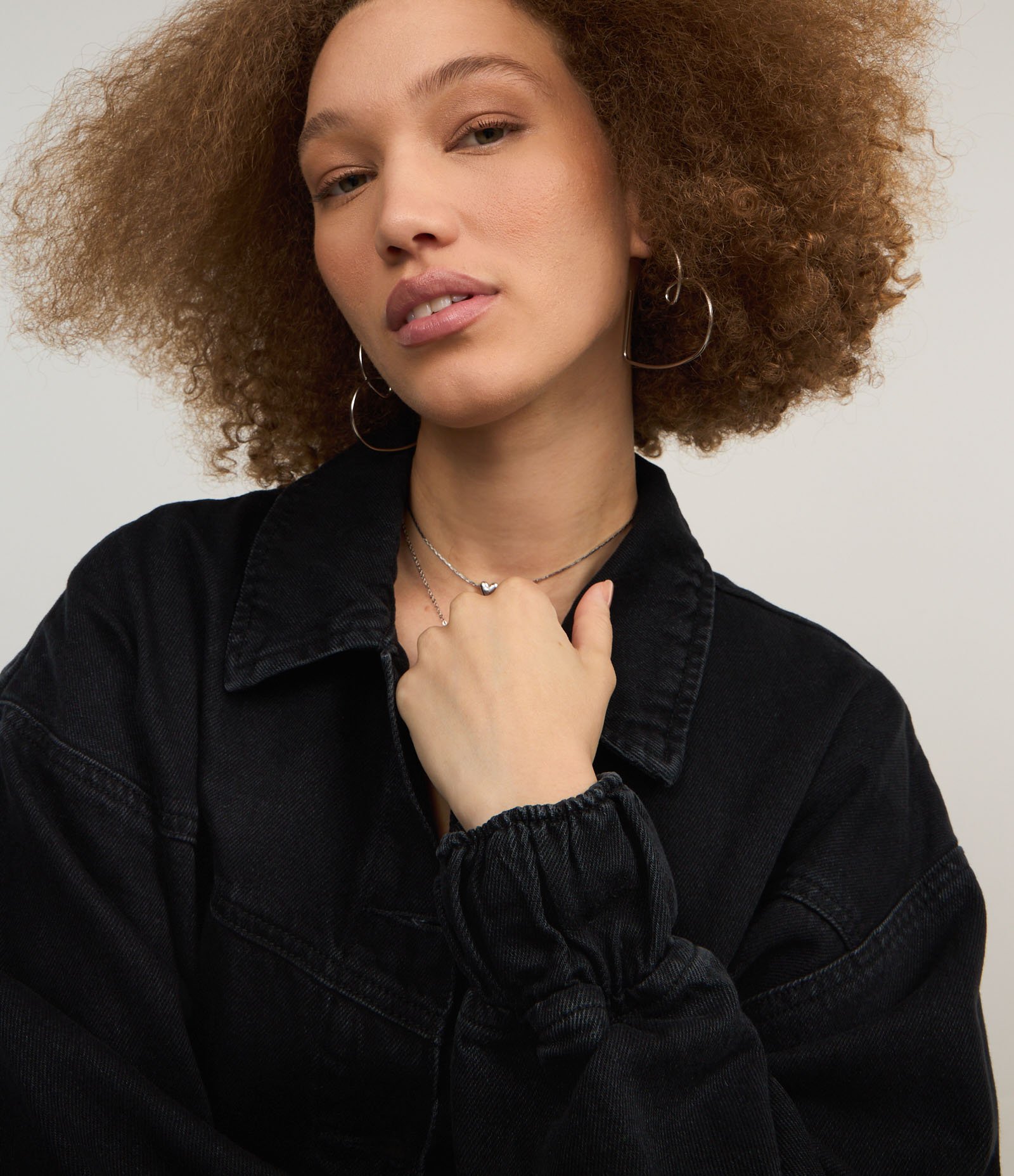 Jaqueta Oversized em Sarja com Recortes Preto 3