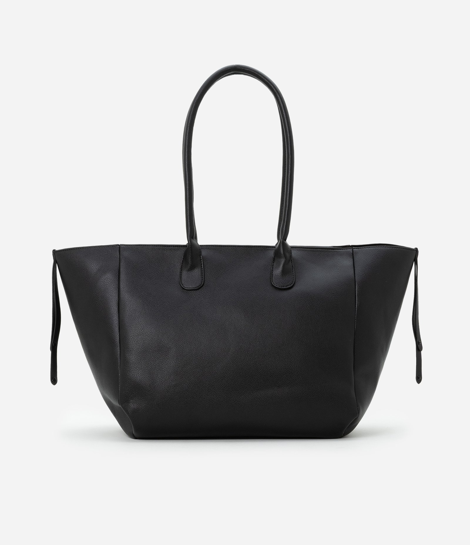 Bolsa Shopper em PU com Pendente de Coração Preto 4
