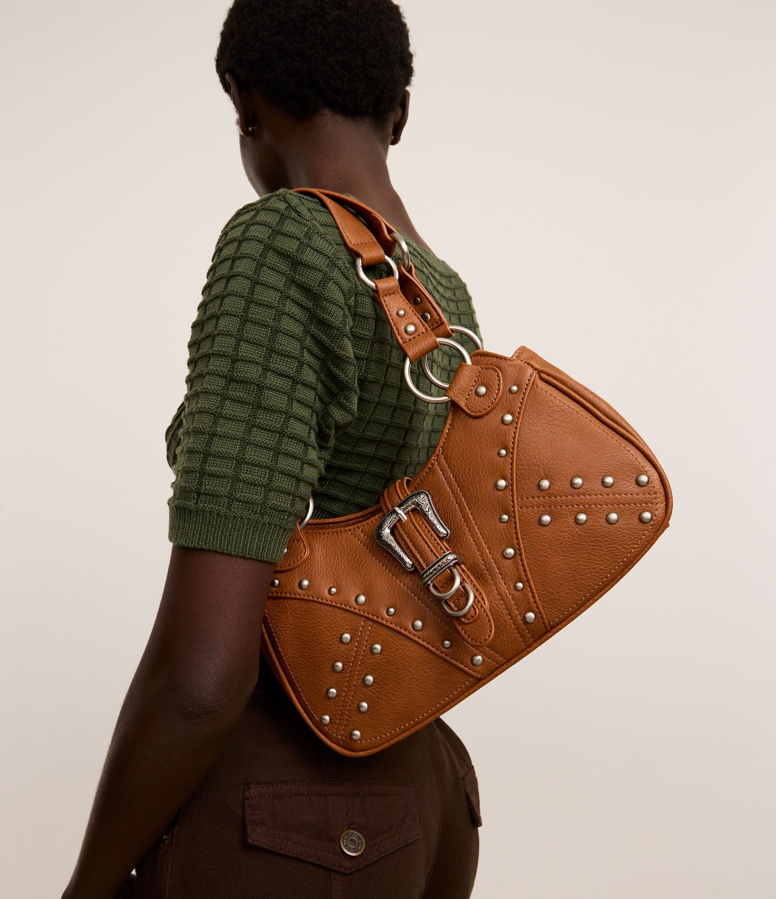 Bolsa Baguete Western em PU com Fivela Frontal e Alças Detalhadas Marrom 7