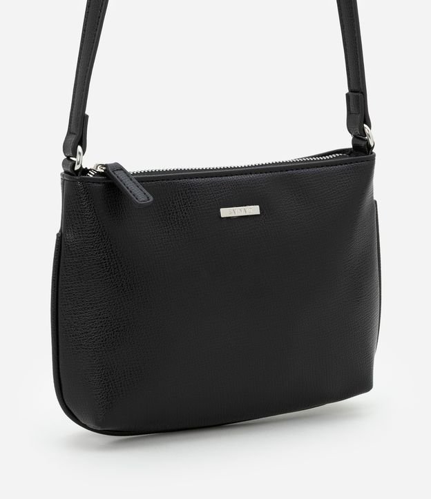 Bolsa Pequena em PU com Alça Transversal e Fechamento em Zíper