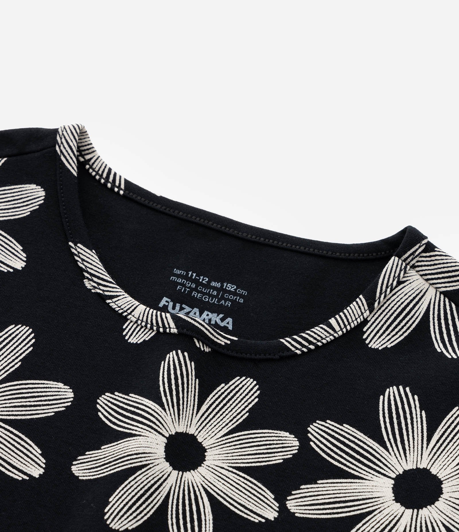 Camiseta Curta Infantil com Estampa Floral - Tam 5 a 14 Anos Preto 4