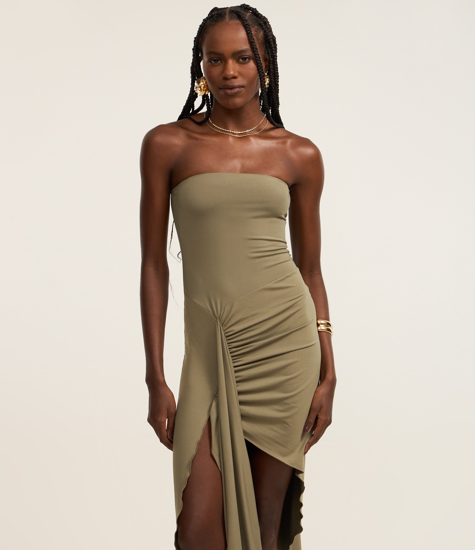 Vestido Boho Midi em Microfibra com Franzido e Fenda Verde 2