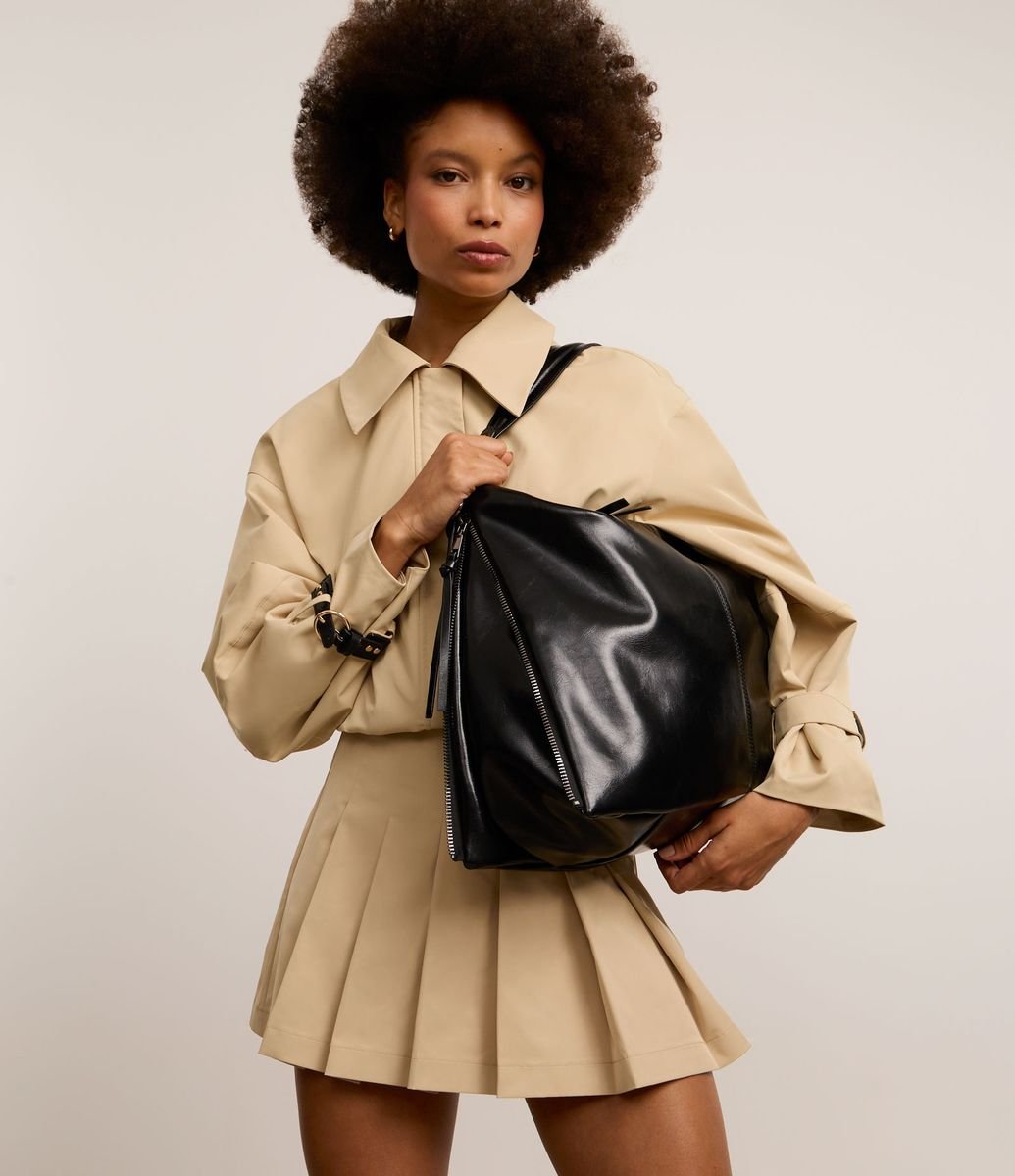 Bolsa Hobo Grande com Expansão Lateral de Zíper Preto