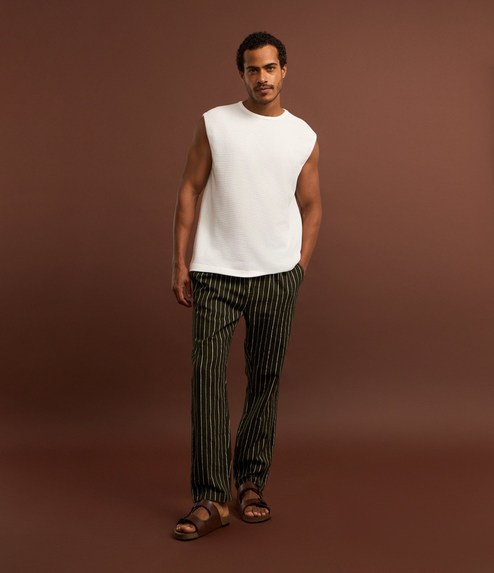 Calça Reta com Cós Elástico e Fio Tinto Verde 1