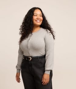 Cardigan Curto em Tricô Curve & Plus Size