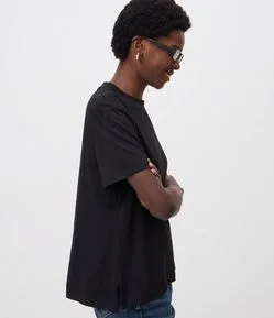 Blusa em Algodão Pima com Gola Redonda