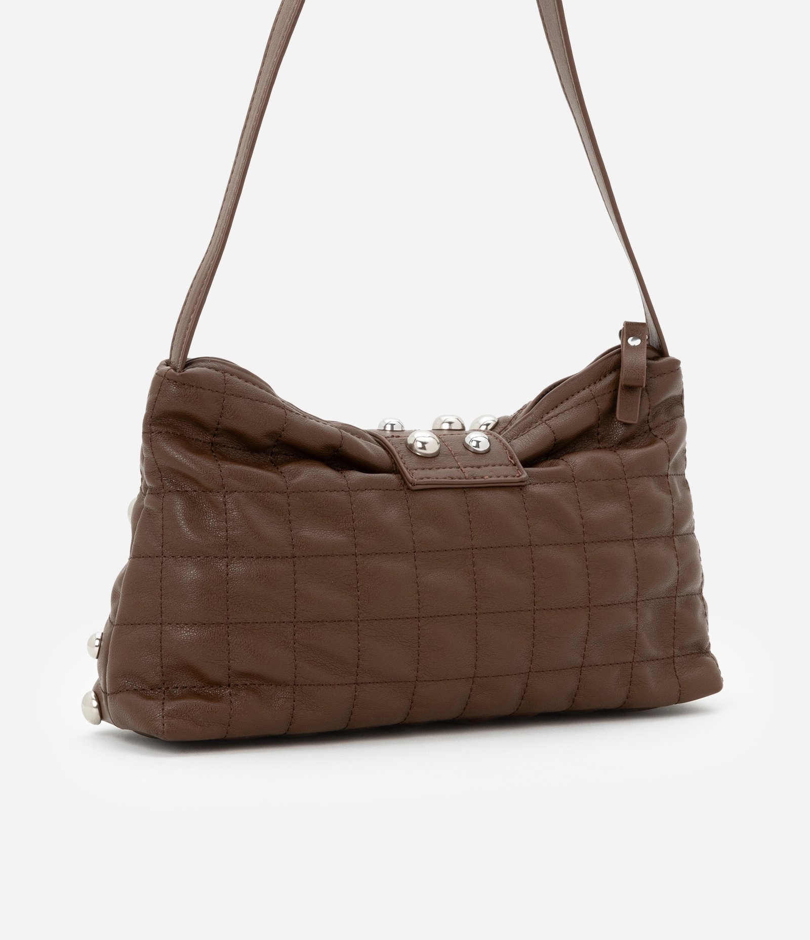 Bolsa Baguete Média em PU com Lapela Frontal e Aplicação de Studs Frontais Marrom 4
