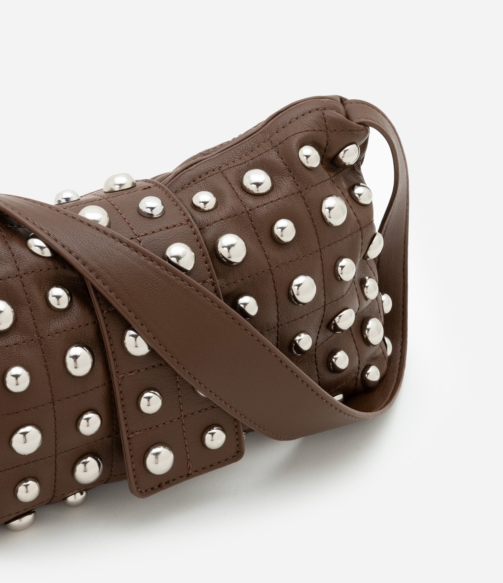 Bolsa Baguete Média em PU com Lapela Frontal e Aplicação de Studs Frontais Marrom 6