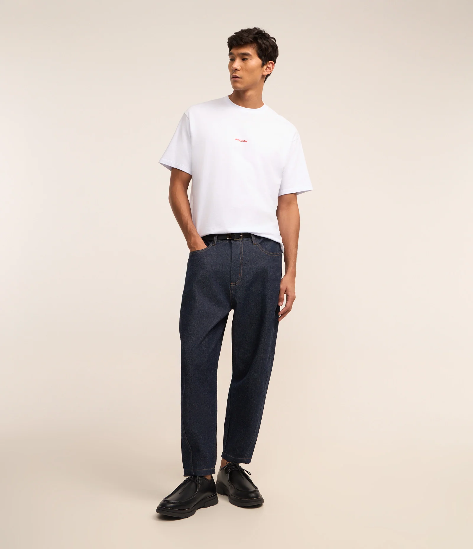 Camiseta Boxy com Estampa Photoprint em Alto Relevo Branco 2