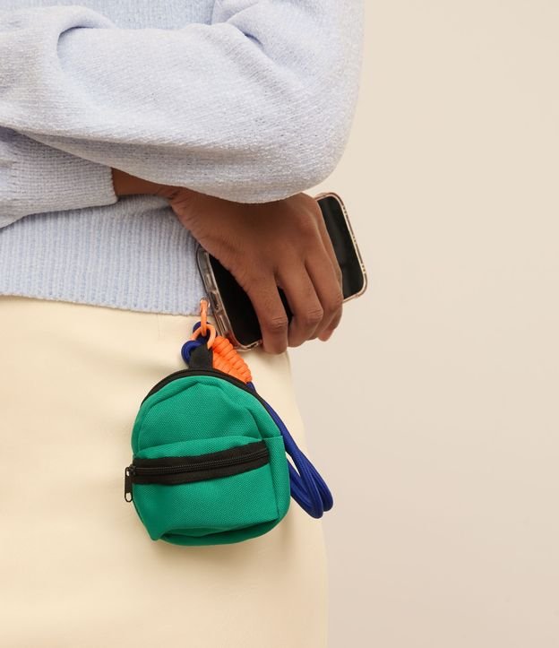 Chaveiro para Celular com mini Nécessaire e Alça de Corda