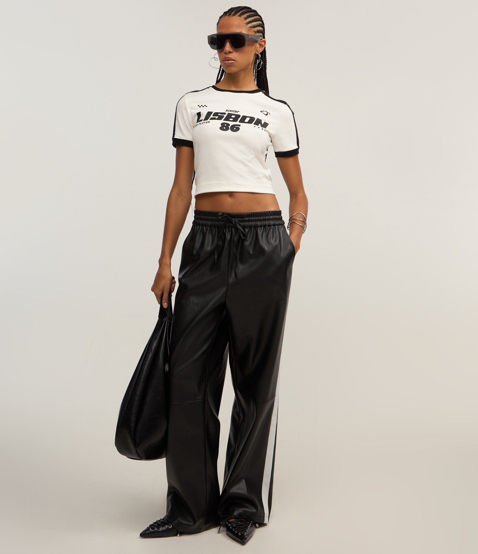 Blusa Baby Tee em Algodão com Estampa Lisbon 86 Branco 4