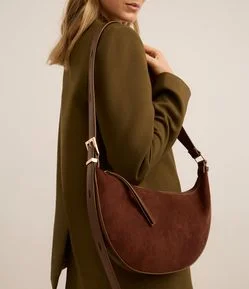 Bolsa Média com Alça Regulável Transversal e Fechamento em Zíper