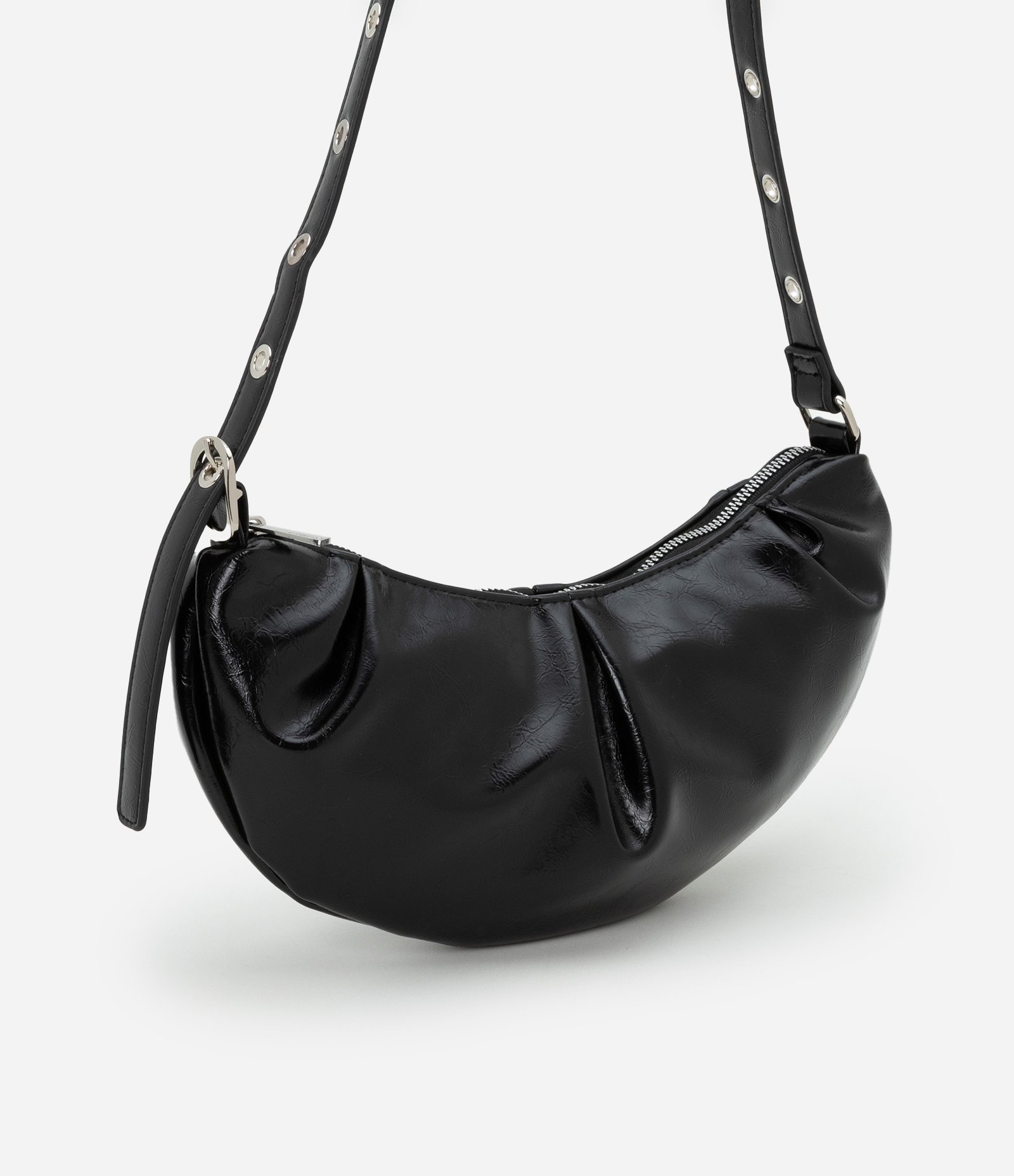 Bolsa Shoulder Pequena em PU com Ilhóses na Alça U 1