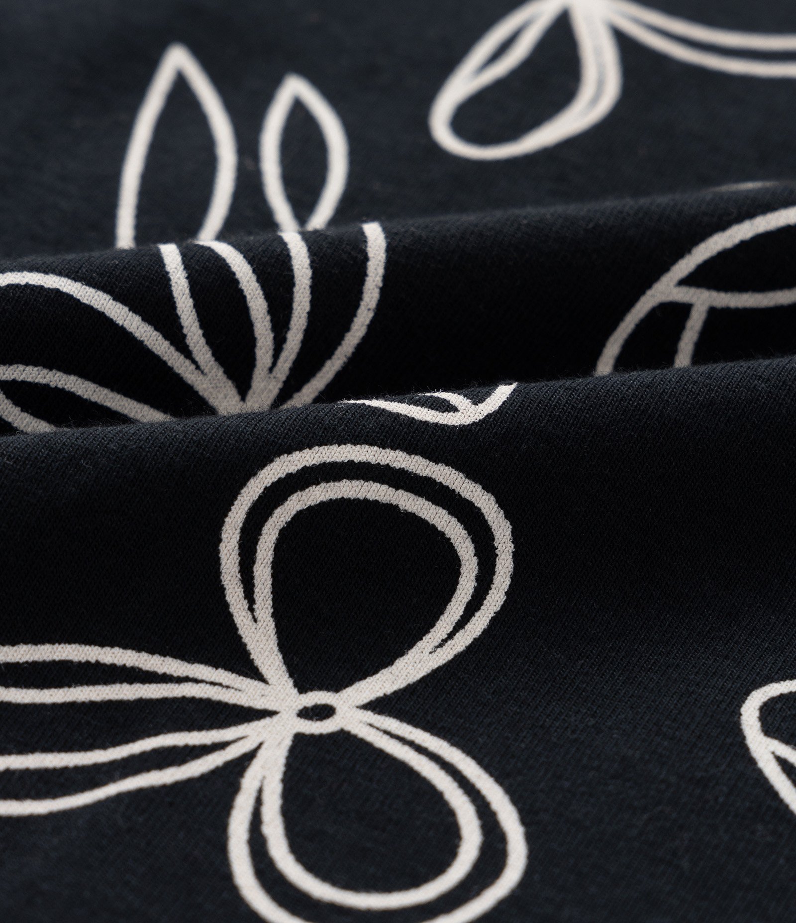 Vestido Infantil com Sobreposição e Estampa Laços - Tam 5 a 14 Anos Preto/Branco 5