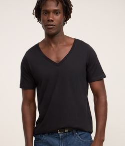 Camiseta Slim em Algodão com Gola em V mais Profundo
