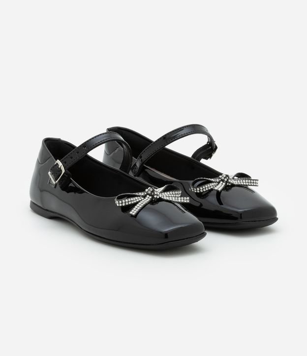 Cor: Preto | Tamanho: 35