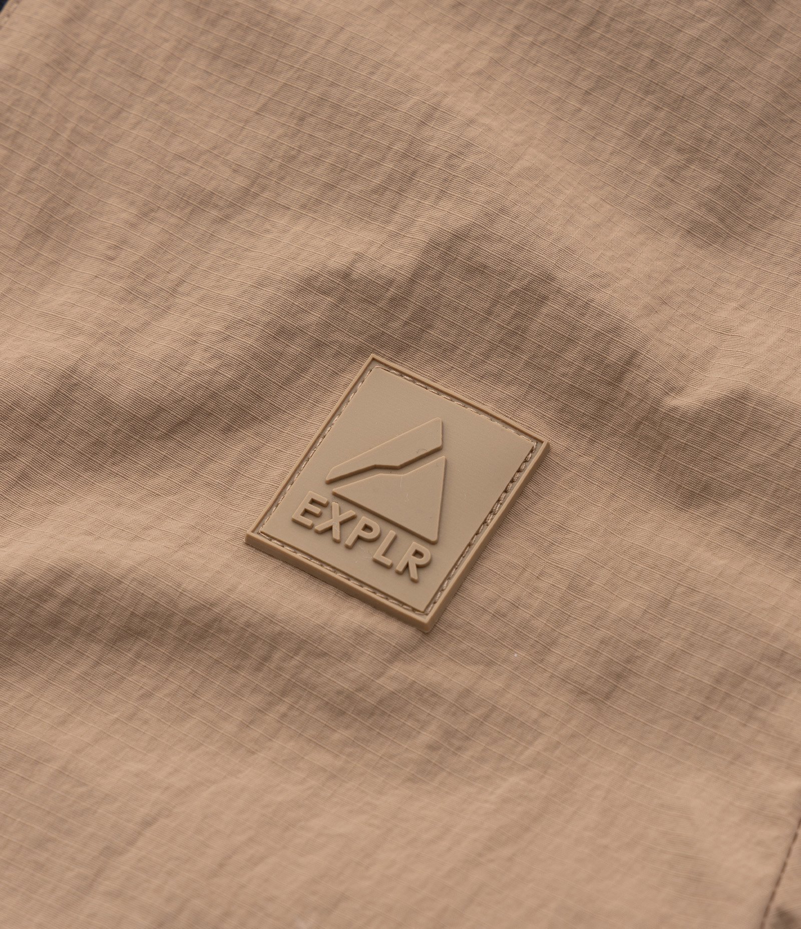 Jaqueta Infantil em Microfibra Pesada com Capuz e Forro Quentinho - Tam 5 a 14 anos Marrom 4