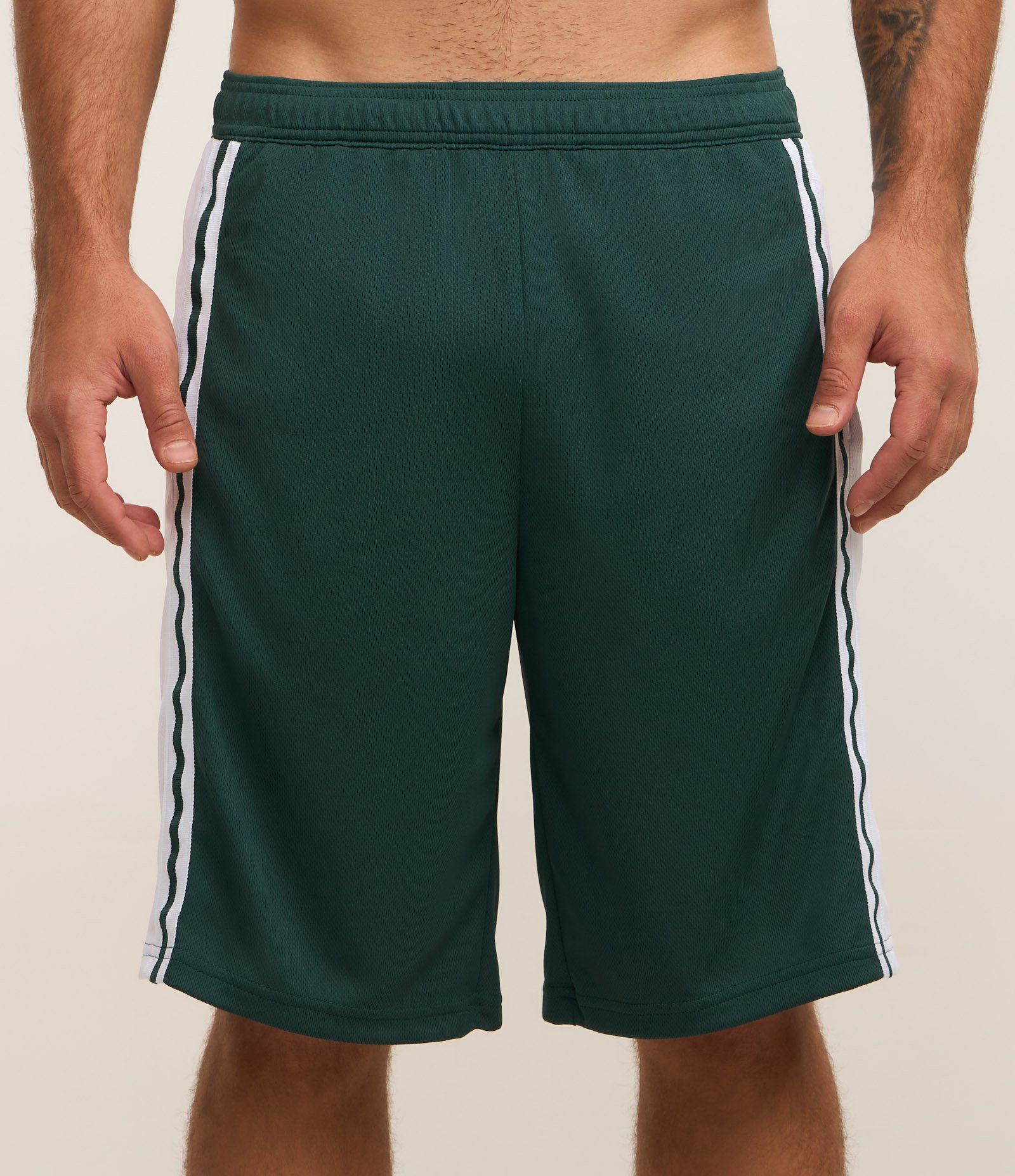 Bermuda de Basquete em Tecnologia Dry com Listras Verde 2