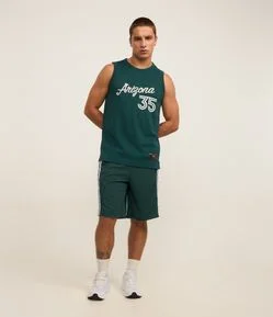 Bermuda de Basquete em Tecnologia Dry com Listras