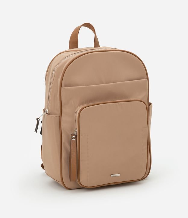 Mochila Retangular com Bolsos e Fechamento em Zíper